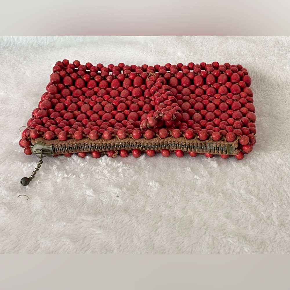 Vintage Czechoslovakia wood beaded zip bag